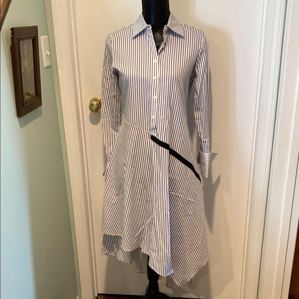 Paraphrase White and Blue Asymmetrical High-Low Shirt Dress